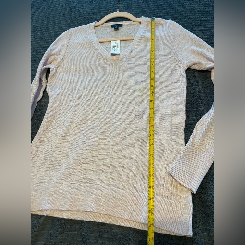 Ann Taylor Factory V-Neck Sweater - Soft Pink - Picture 6 of 6